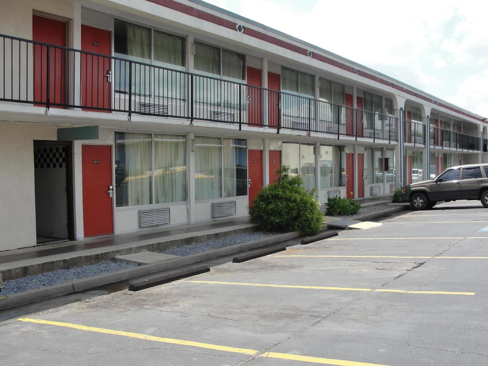 Budget Inn Alcoa Exteriör bild